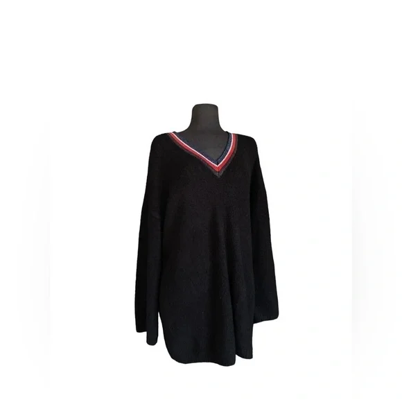 Lovers + Friends Oversized V neck Pullover Black XL - Picture 3 of 3